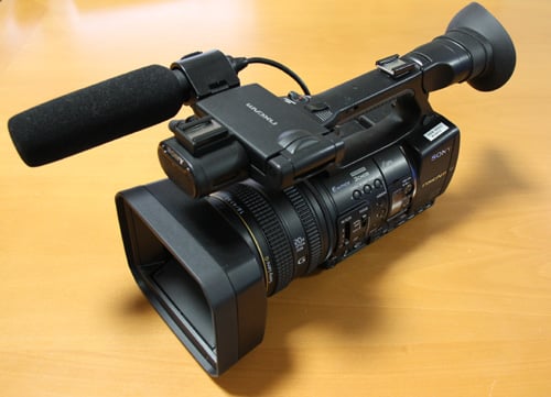 SONY HXR-NX5J/1 NXCAMカムコーダ FHD 業務用ビデオカメラ LE2025125