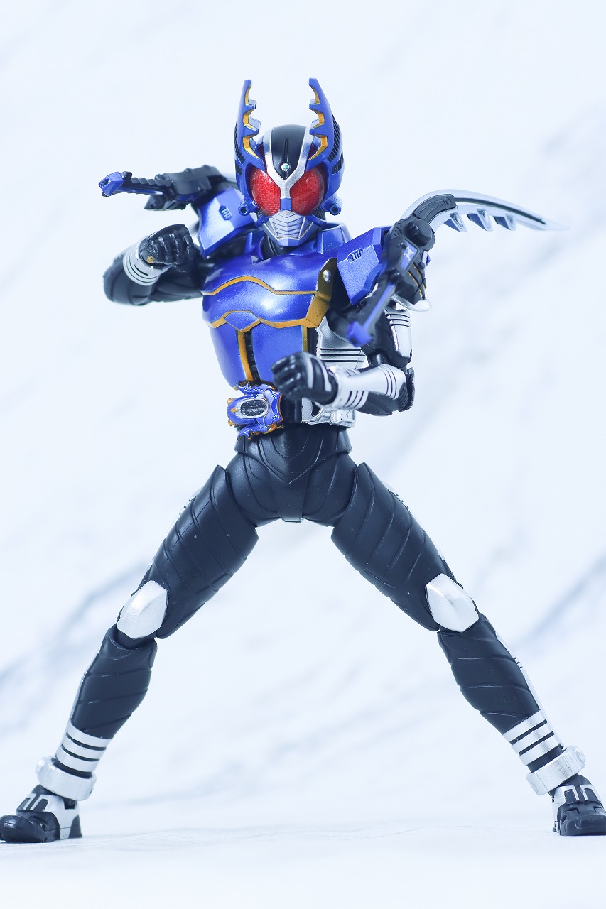S.H.Figuarts 仮面ライダーガタック 真骨彫製法 10th Ver.