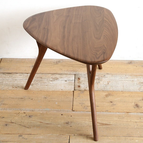 kitani(キタニ) サイドテーブル 変形三角 無垢材 [IE-06ST