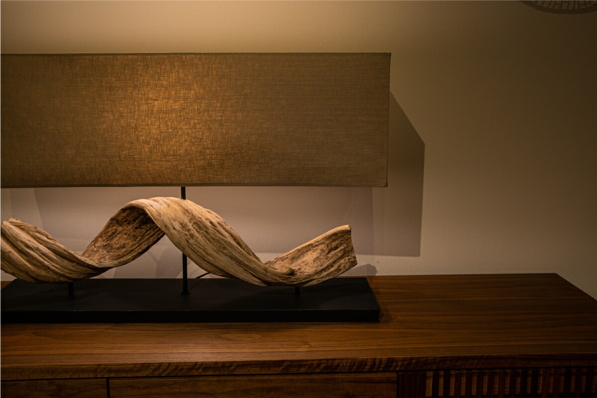 LUXTREE（ラクスツリー） Figuvine フロアランプ＆テーブルランプ 間接