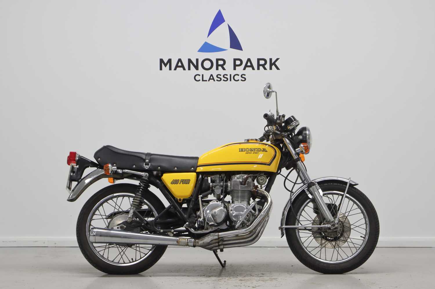 Lot 78 - 1977 Honda CB400F