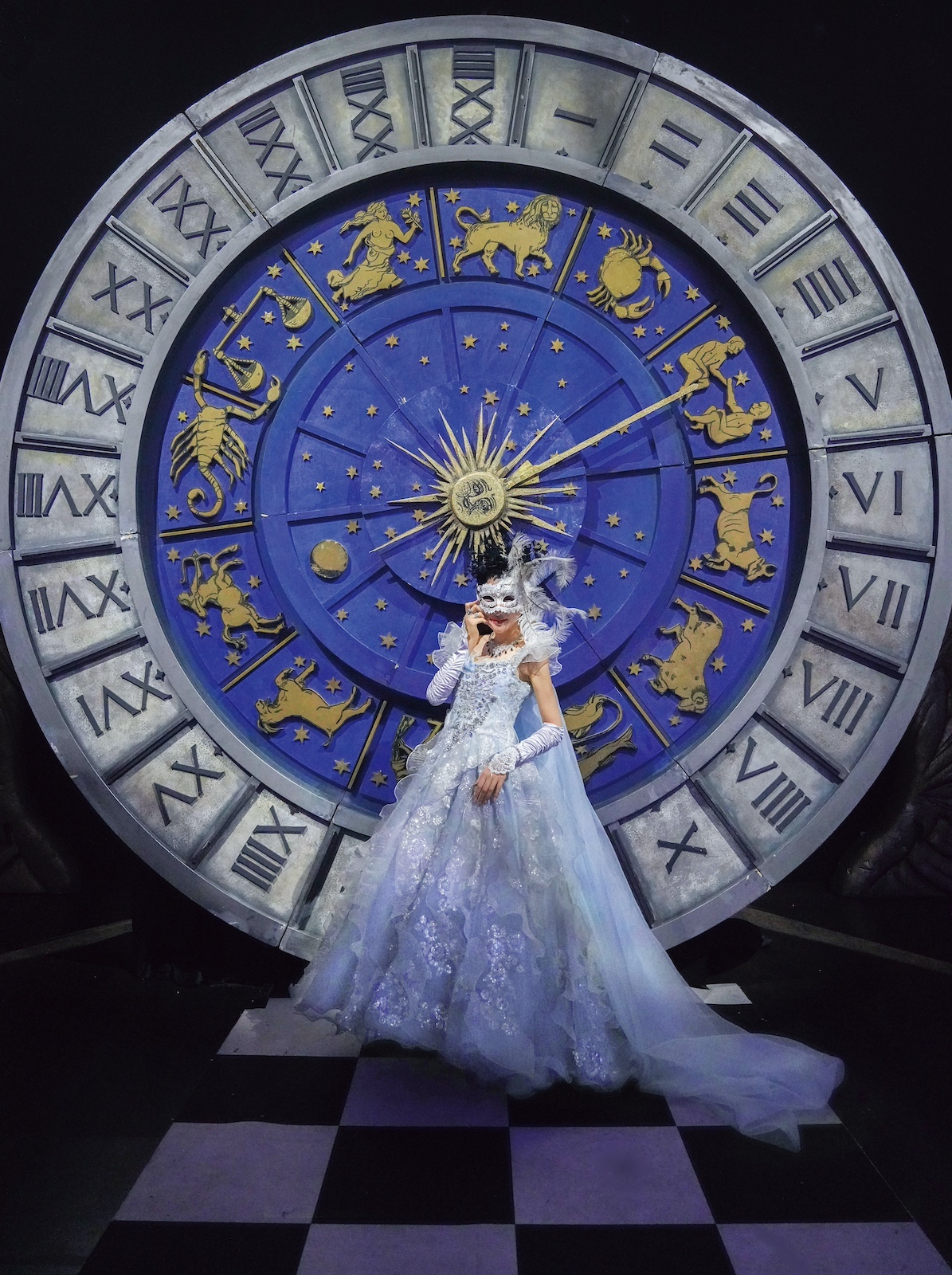 イタリア・ヴェネツィアの、世界一ラグジュアリーな仮面舞踏会とは