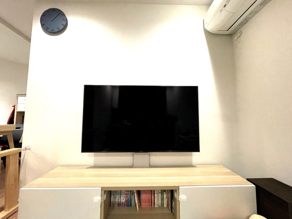 IKEA UPPLEVA 壁掛けテレビ風 ウップレーヴァ IKEA ベストー用 【公式