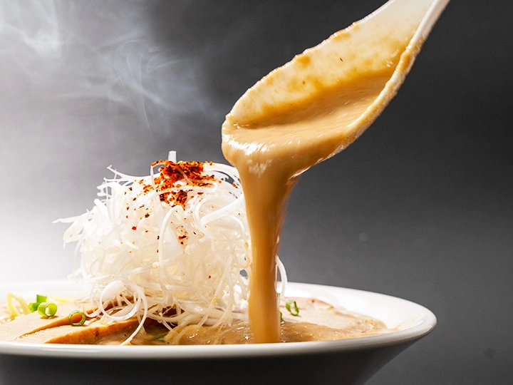 麺屋極鶏®︎ | 超濃厚肉濁鶏白鶏ラーメン「鶏だく」