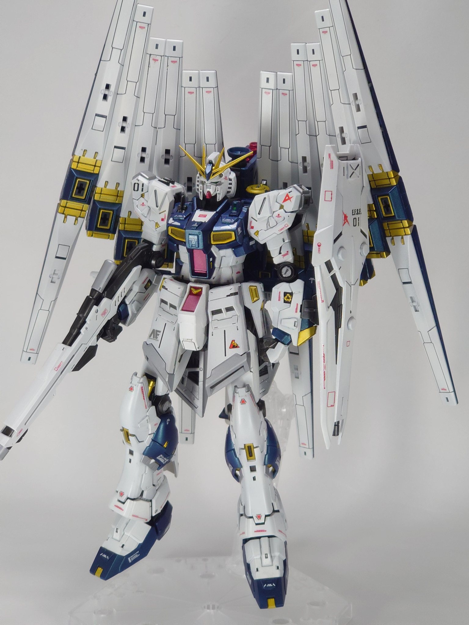 RG νガンダム ダブルフィンファンネル改修型｜NKさんのガンプラ作品
