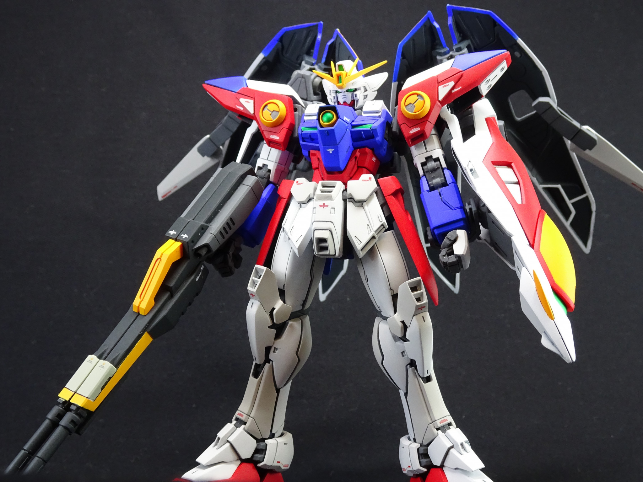 rg 1/144 ウイングガンダムゼロ 全塗装 完成品 新機動戦記ガンダムW RG