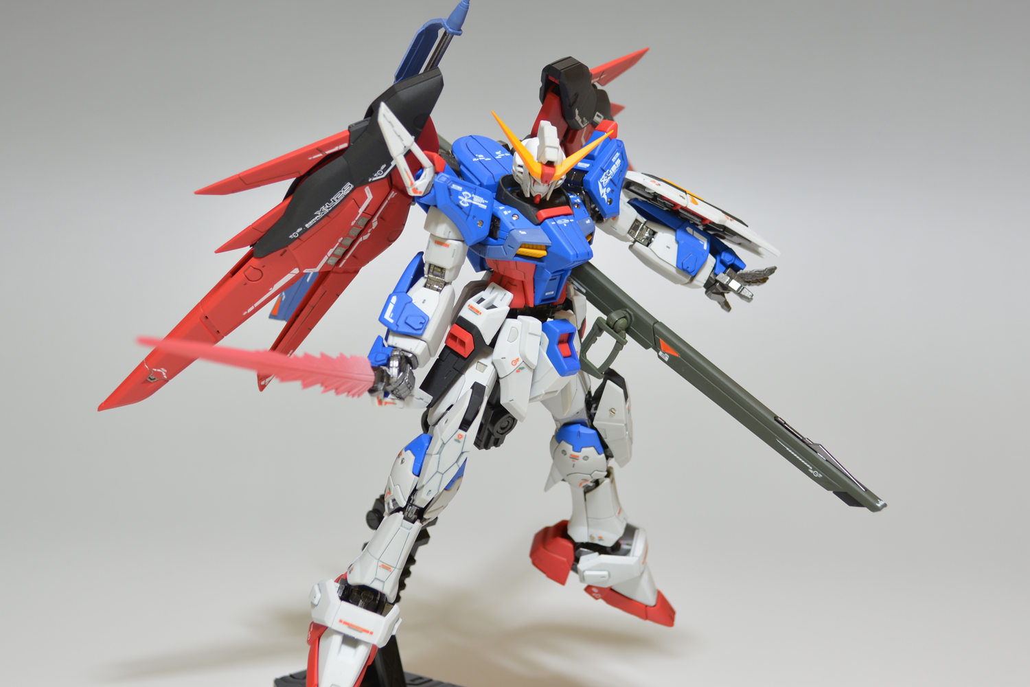 RG デスティニーガンダムの塗装レシピと写真レビューです。 | ガンダム