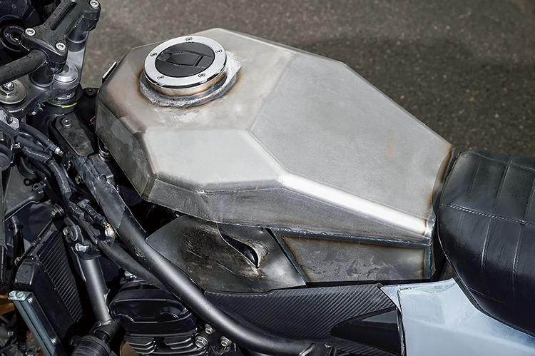 ドレミコレクション『Z900RSスチールインナータンク』 | ヘリテイジ