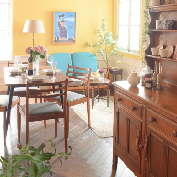 英国から届いたビンテージテーブル、バタフライ式のおしゃれな伸長式