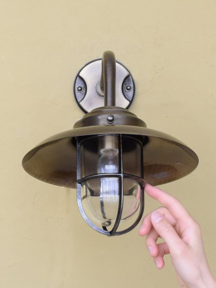 アンティーク調のおしゃれなエクステリアランプ、外灯に使えるマリン