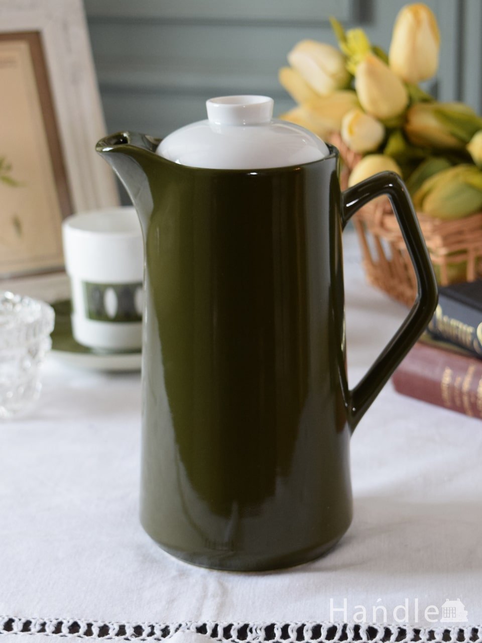 イギリスのおしゃれなビンテージ食器、Beswick Potteryのティーポット