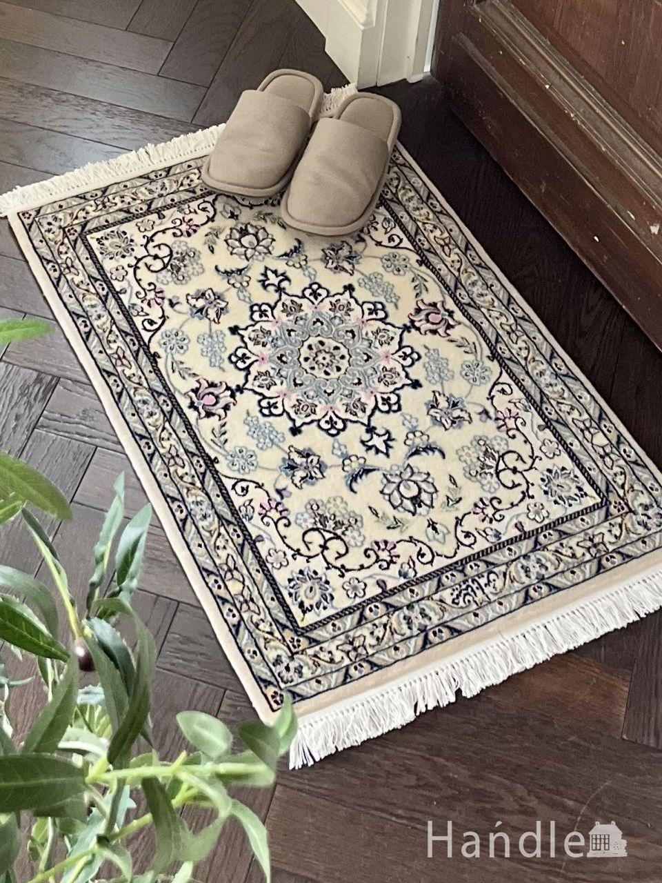 タブリーズ産ウールシルクペルシャ絨毯額48×37.5㎝タサオサ東な7