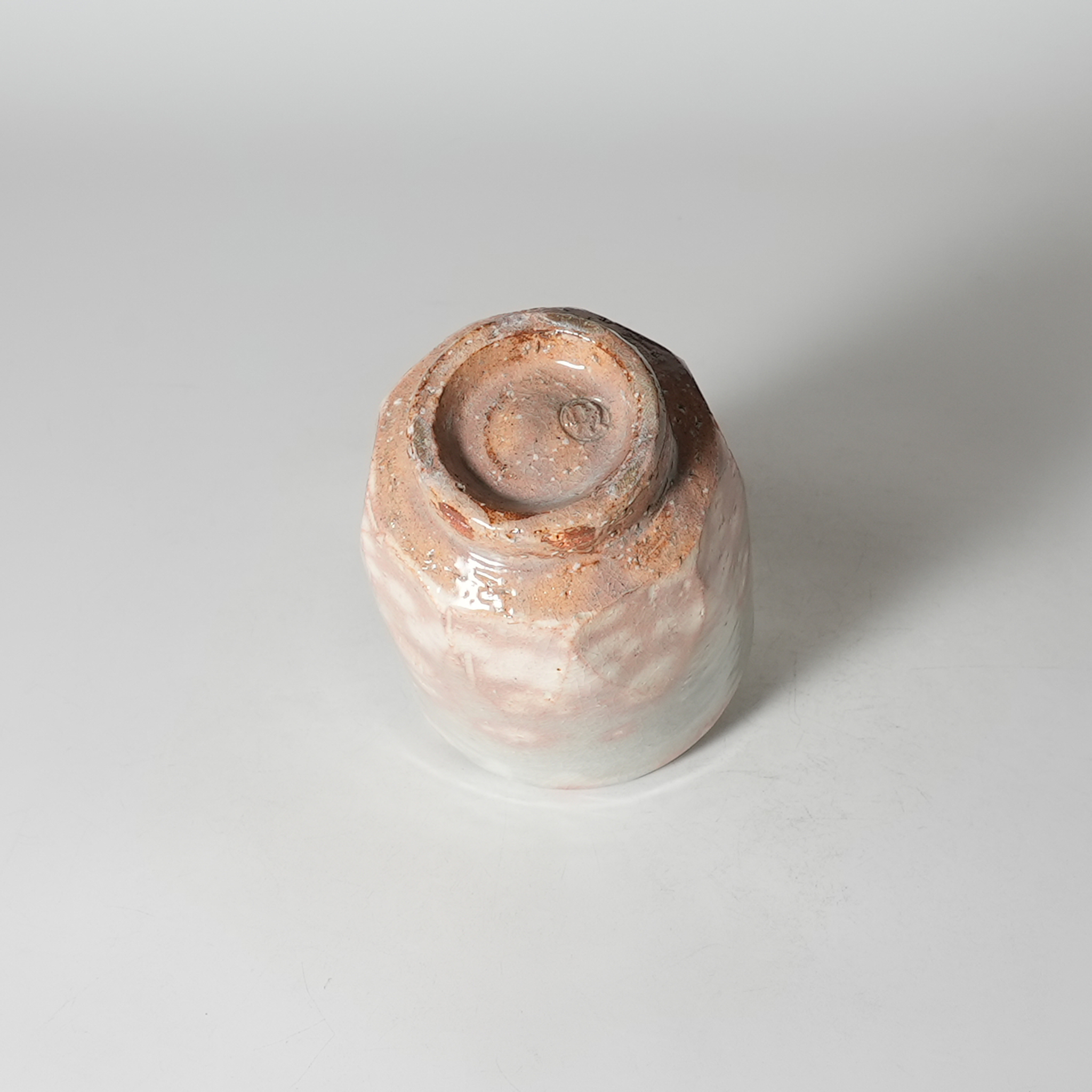 湯呑 木箱入 岡田裕 県指定無形文化財 萩焼 | 萩焼屋Hagiyakiya ネット