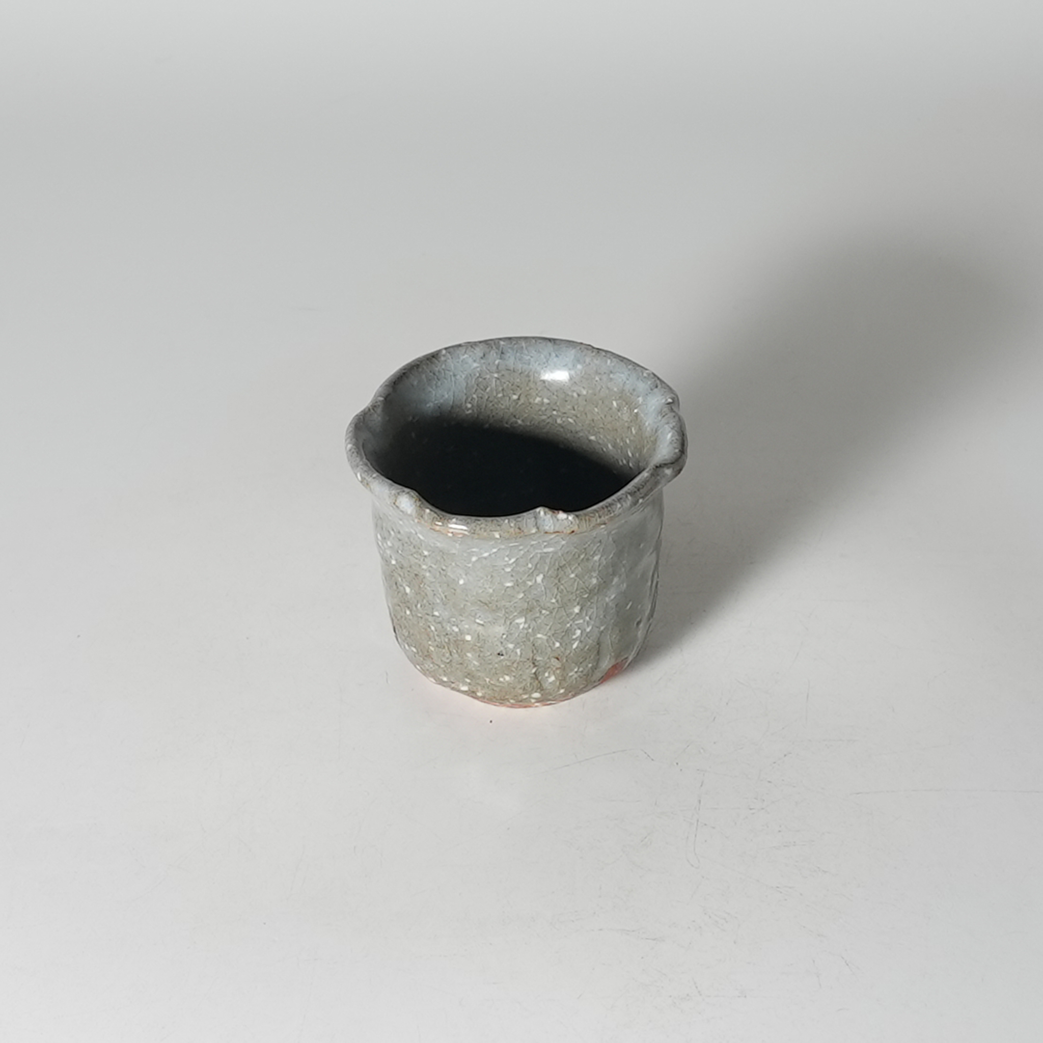 萩ぐい呑 波多野善蔵 県指定無形文化財 萩焼 | 萩焼屋Hagiyakiya