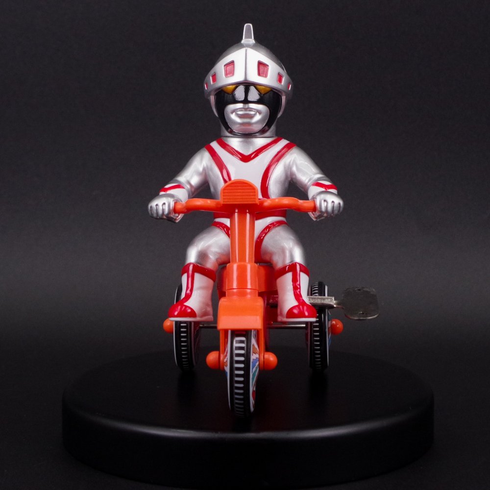 在庫最後 シルバー仮面 面取れソフビ 25cm Yahoo!オークション