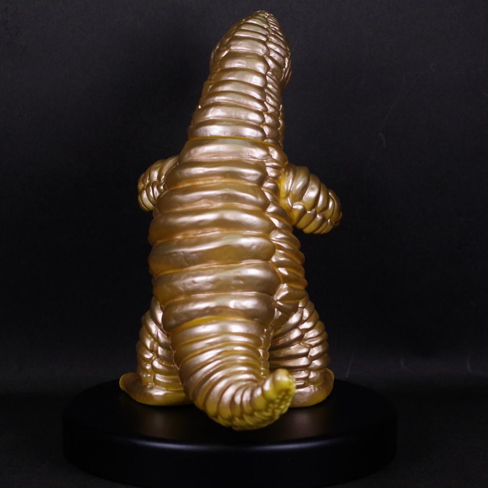 11月25日(土)より《TSUBURAYA CONVENTION 2023》で販売開始】【STRANGE