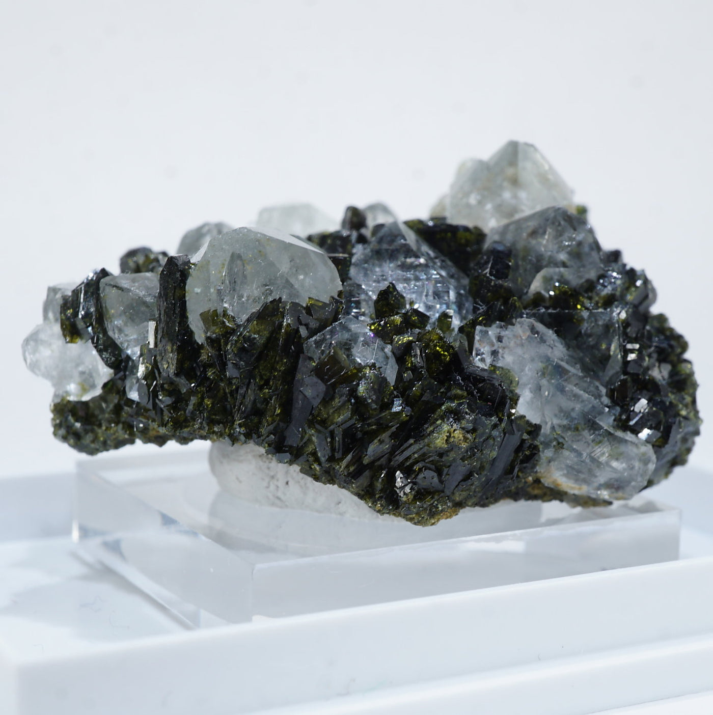 トルコ産 エピドート・水晶 – 天然石ハッピーギフト