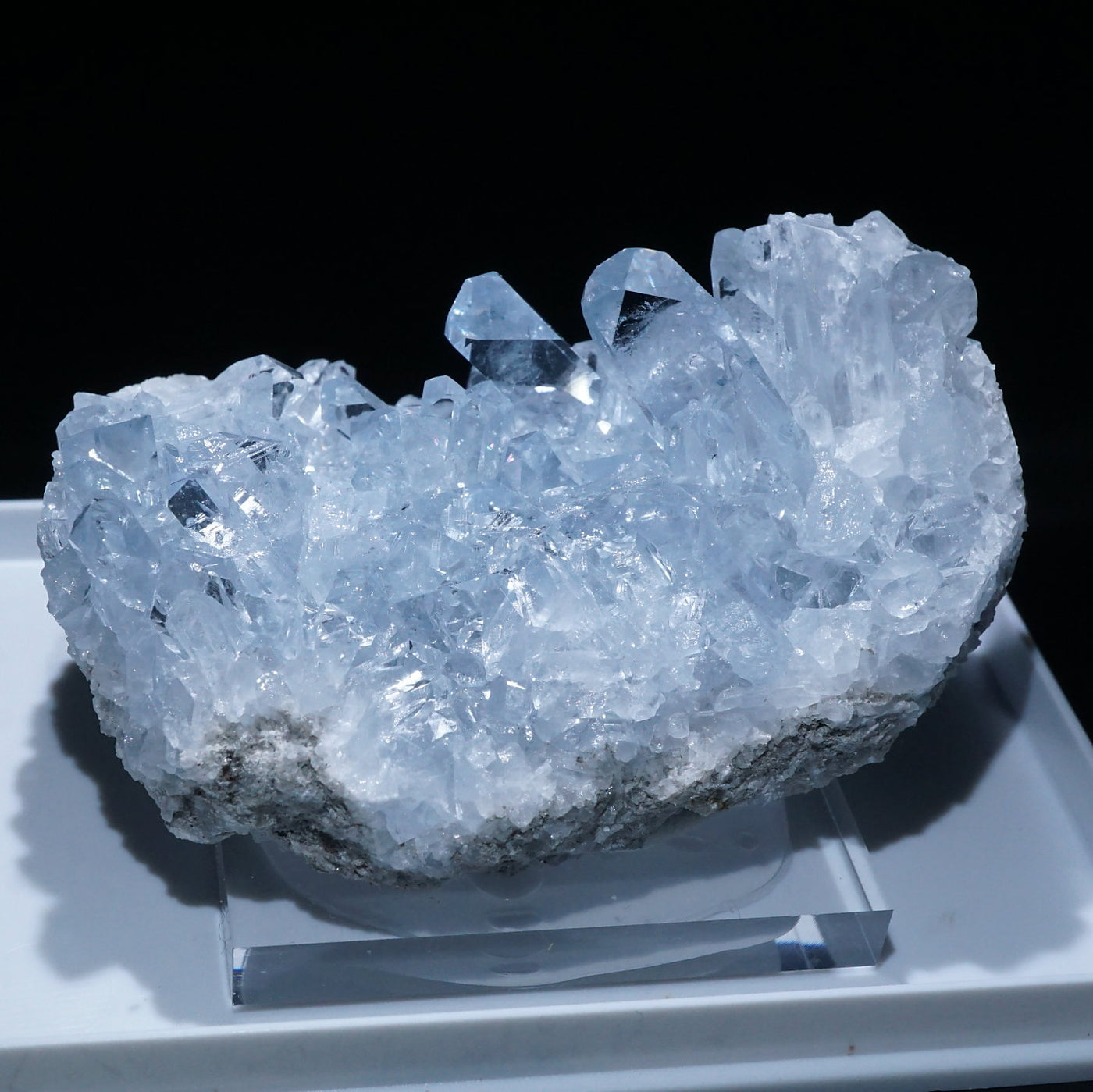 マダガスカル産 セレスタイト(天青石) |ハッピーギフト – 天然石