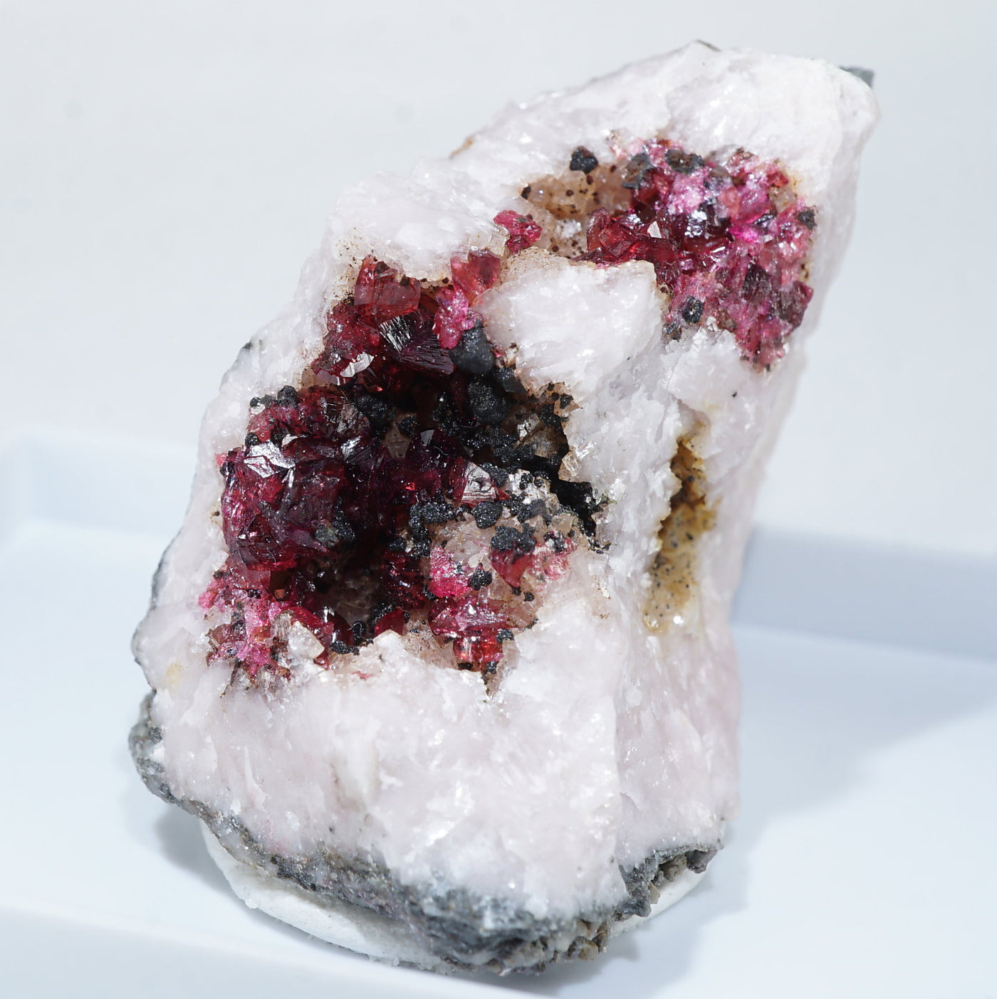 モロッコ/ブー/アジール産】ロゼライト モロッコ/ブー/アジール産