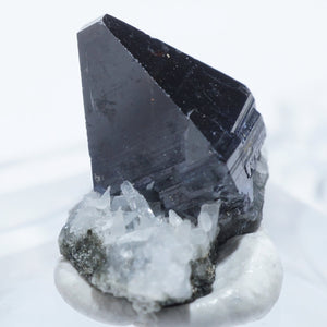 ノルウェー産 鋭錐石 (Anatese) – 天然石ハッピーギフト