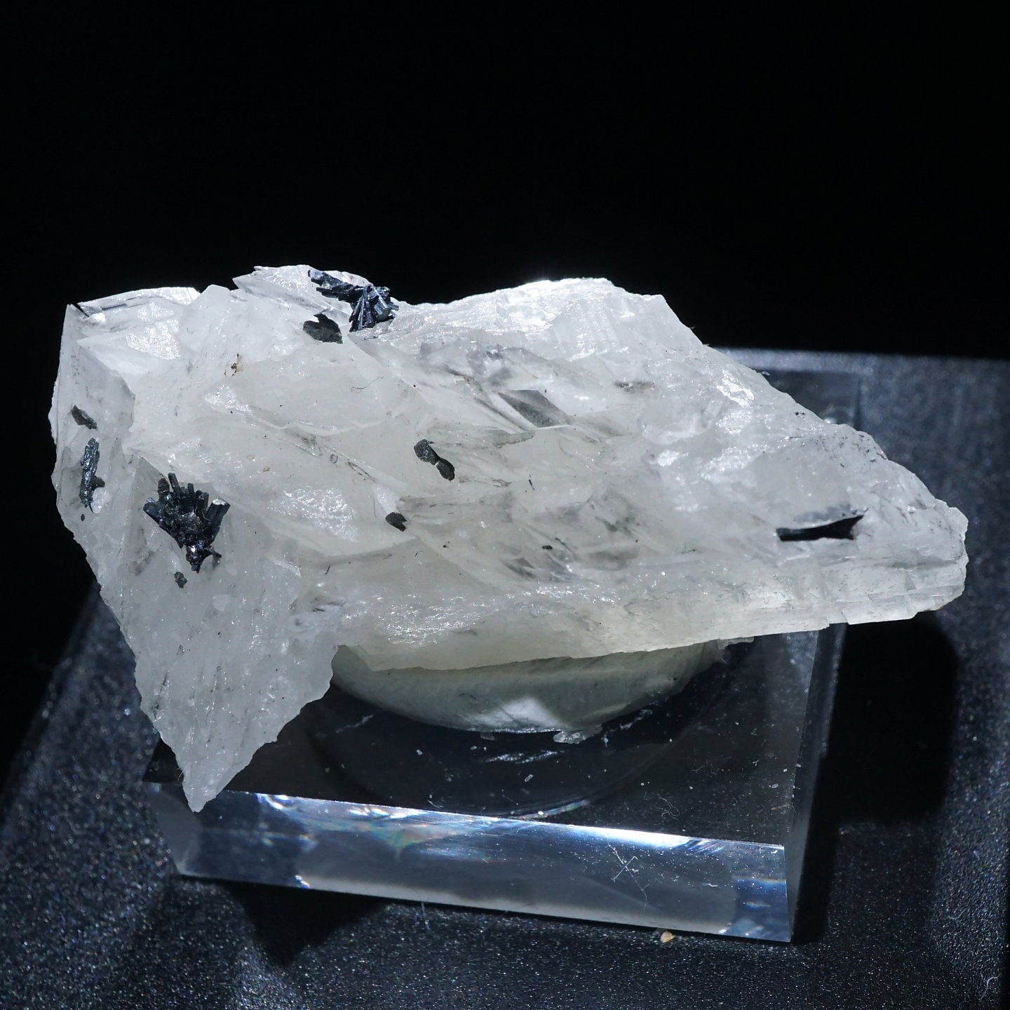 中国湖南省産 カルサイト・輝安鉱 – 天然石ハッピーギフト