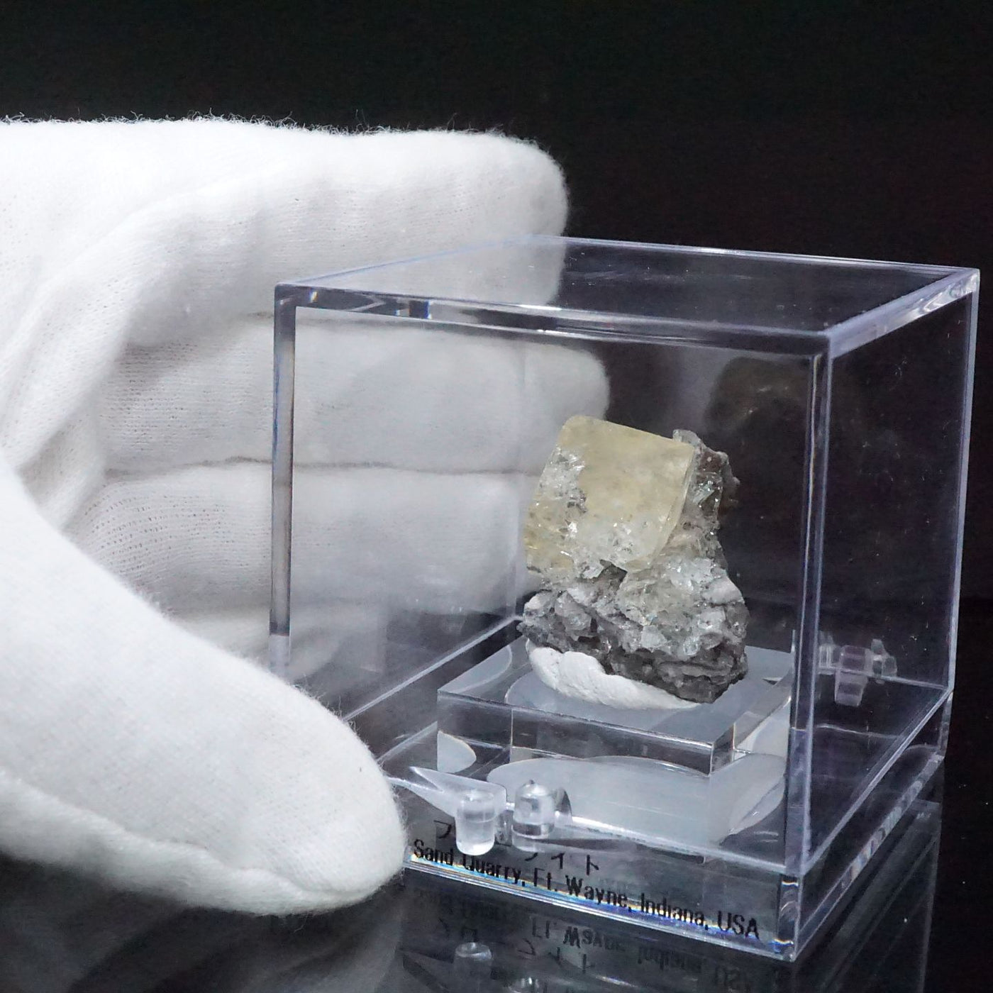 イリノイ産フローライトチップ約92g