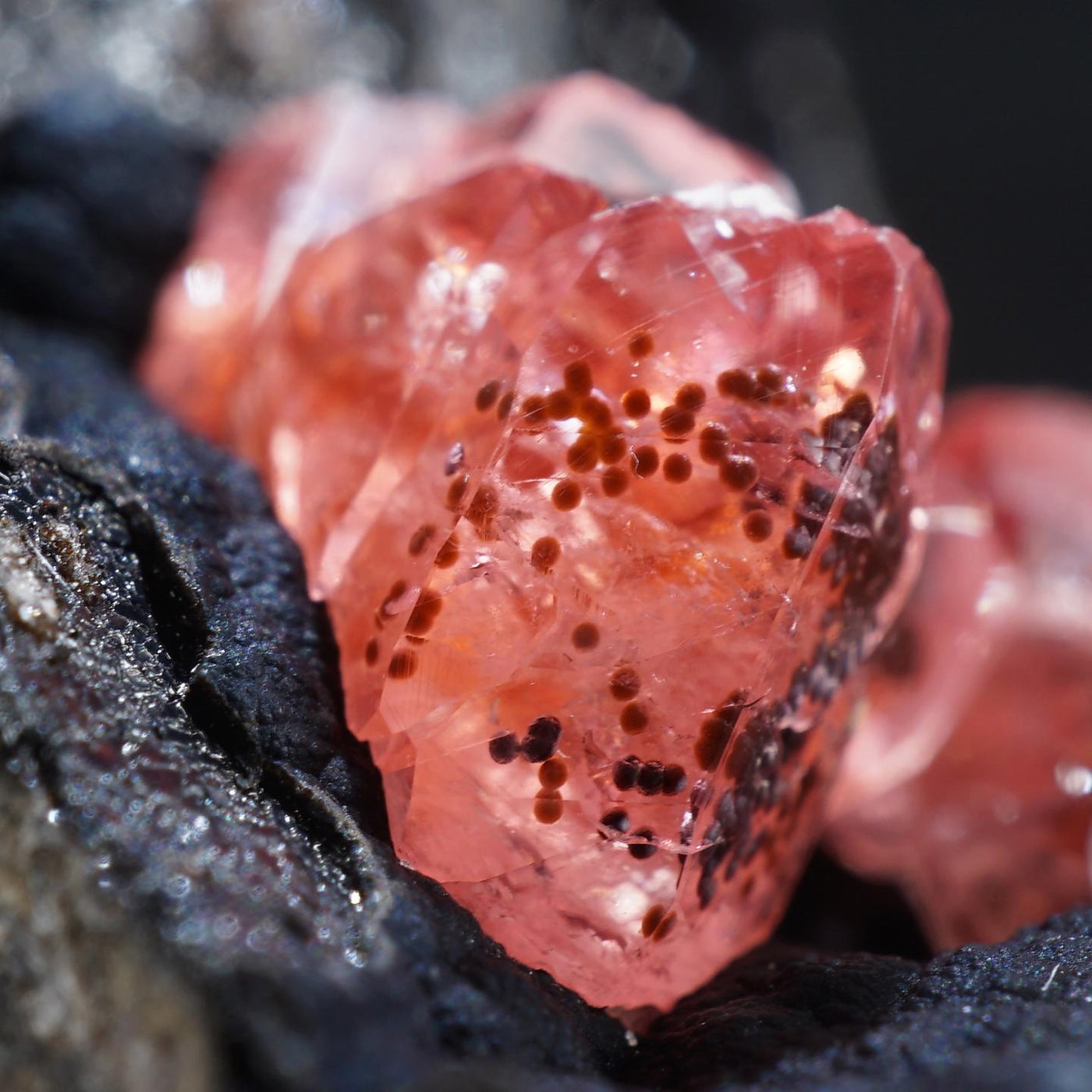 ペルー産 母岩付きロードクロサイト – 天然石ハッピーギフト