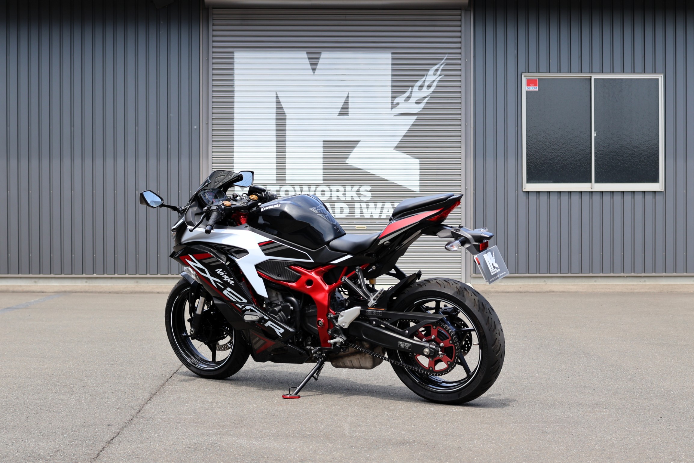 ヴァイス たまには二人だけ RRR ZX-25R | モトワークス・アイアン