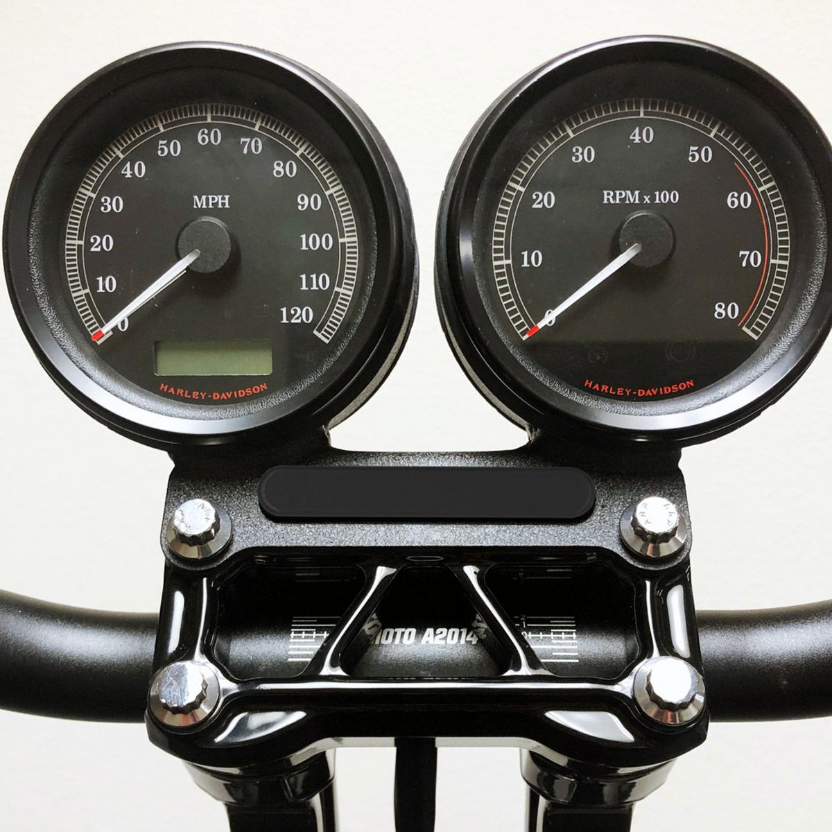 DRAG Specialties メーター移設キット【スポーツスター】