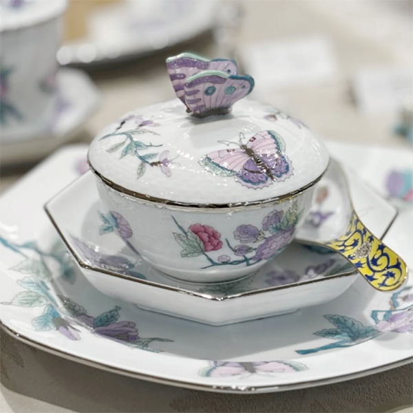 クラブ ヘレンド ジャパン本店限定］干支置物・とら（ゴールド