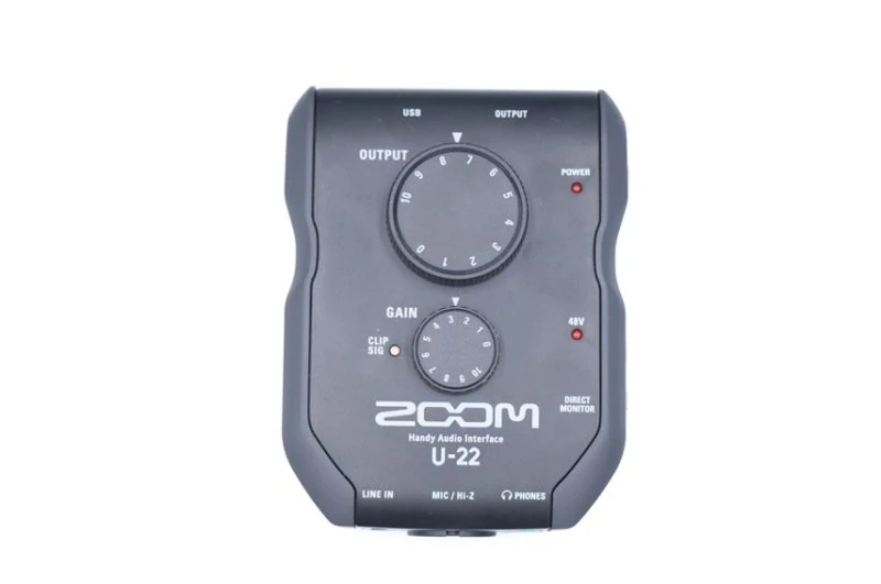 ZOOM AMS-22をレビュー。手のひらサイズで多機能なオーディオ