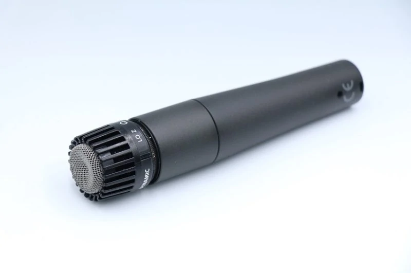 定番マイク SHURE SM57をボーカル・アコギで使用した結果をレビュー