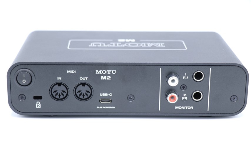 MOTU M2 USBオーディオインターフェース MOTU M2をレビュー。予算3万円