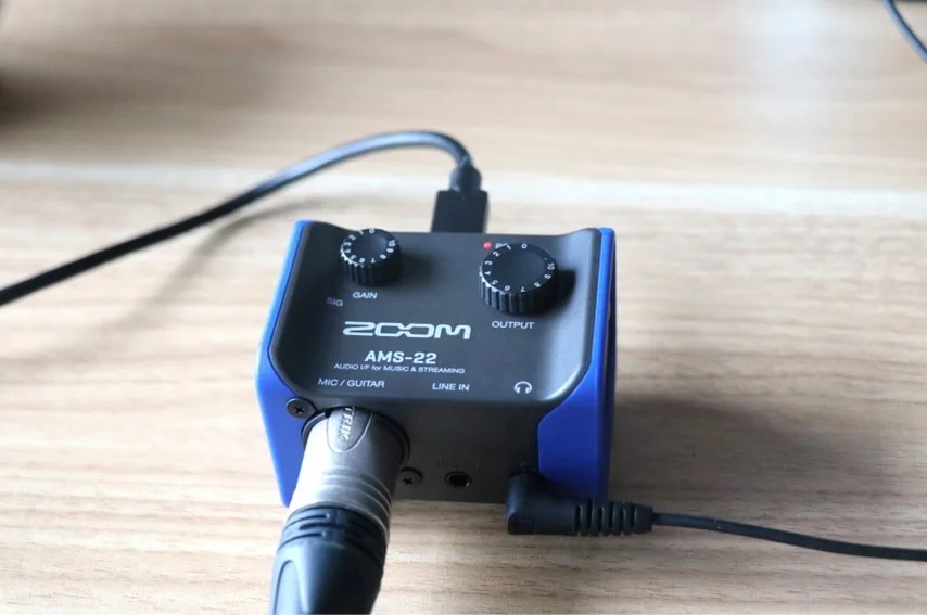 ZOOM AMS-22をレビュー。手のひらサイズで多機能なオーディオ