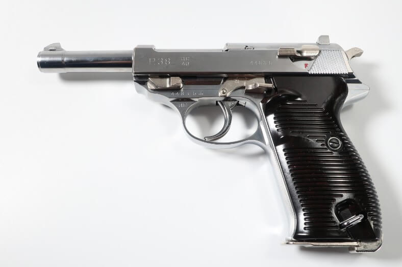 ルパン三世の相棒モデルとして名高いマルゼンのワルサーP38解説