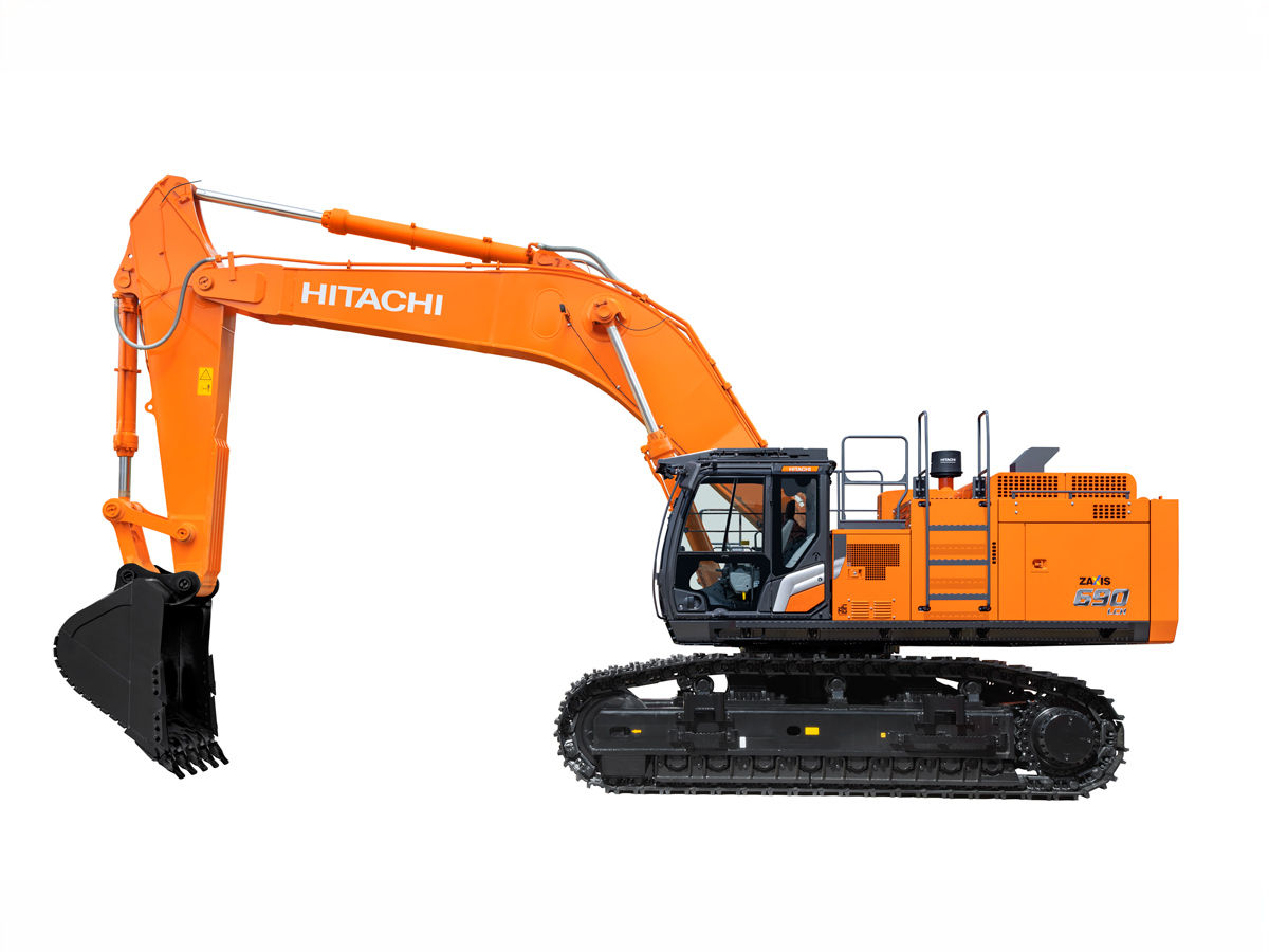 あ こんにちは、日立建機日本です。 今回は、迫力満点のZX690LCH-6解体