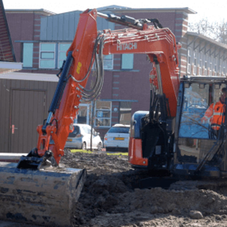 Introducing the ZX95-7 excavator - HitachiCM Europe