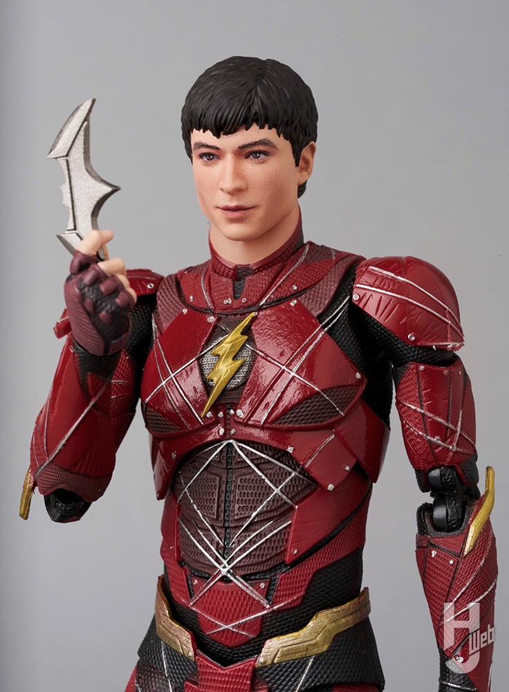 ザック・スナイダーカット』版フラッシュがアクションフィギュアに