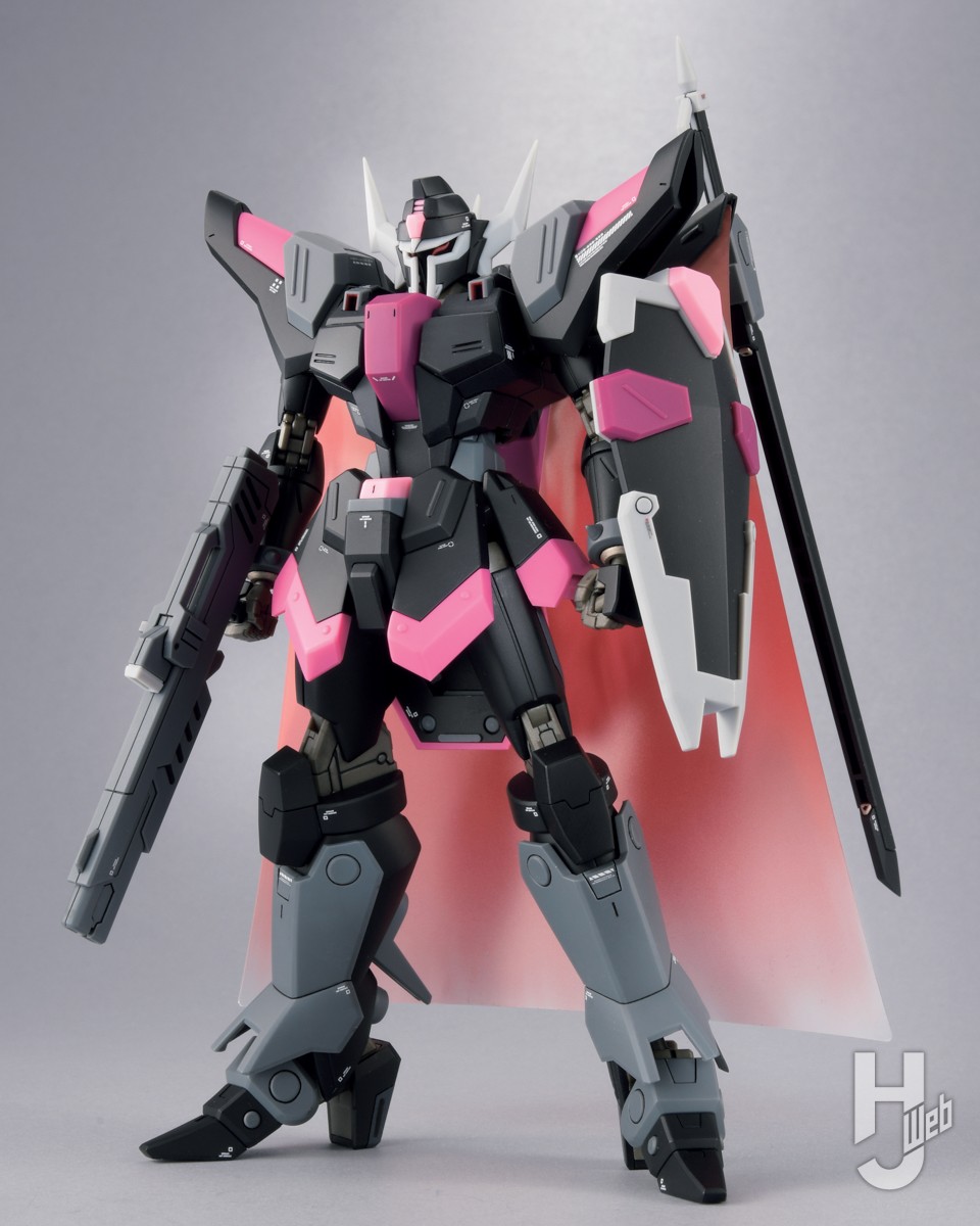 スピネル」の名を持つ「ブラックナイトスコード ルドラ」リュー機を