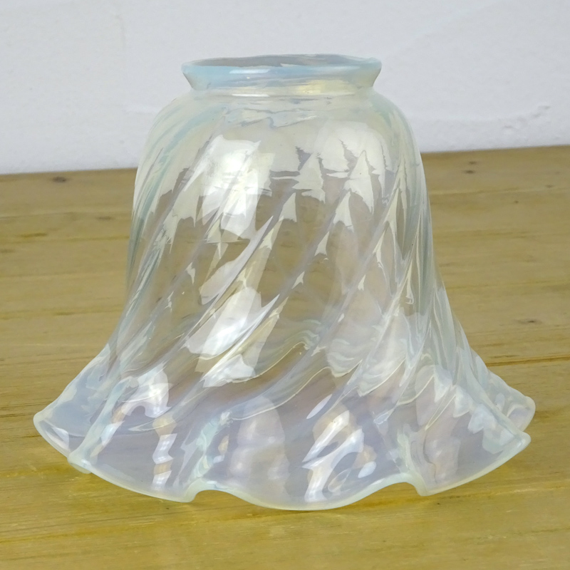 オパールセント ガラス シェード フランスアンティーク 希少 【公式通販】