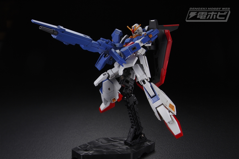 1/144スケールのΖガンダムが4月に発売！ガンプラ40周年見据え