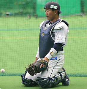 大学日本代表の早大・伊藤樹 先輩・印出太一と感謝の胸熱同門対決