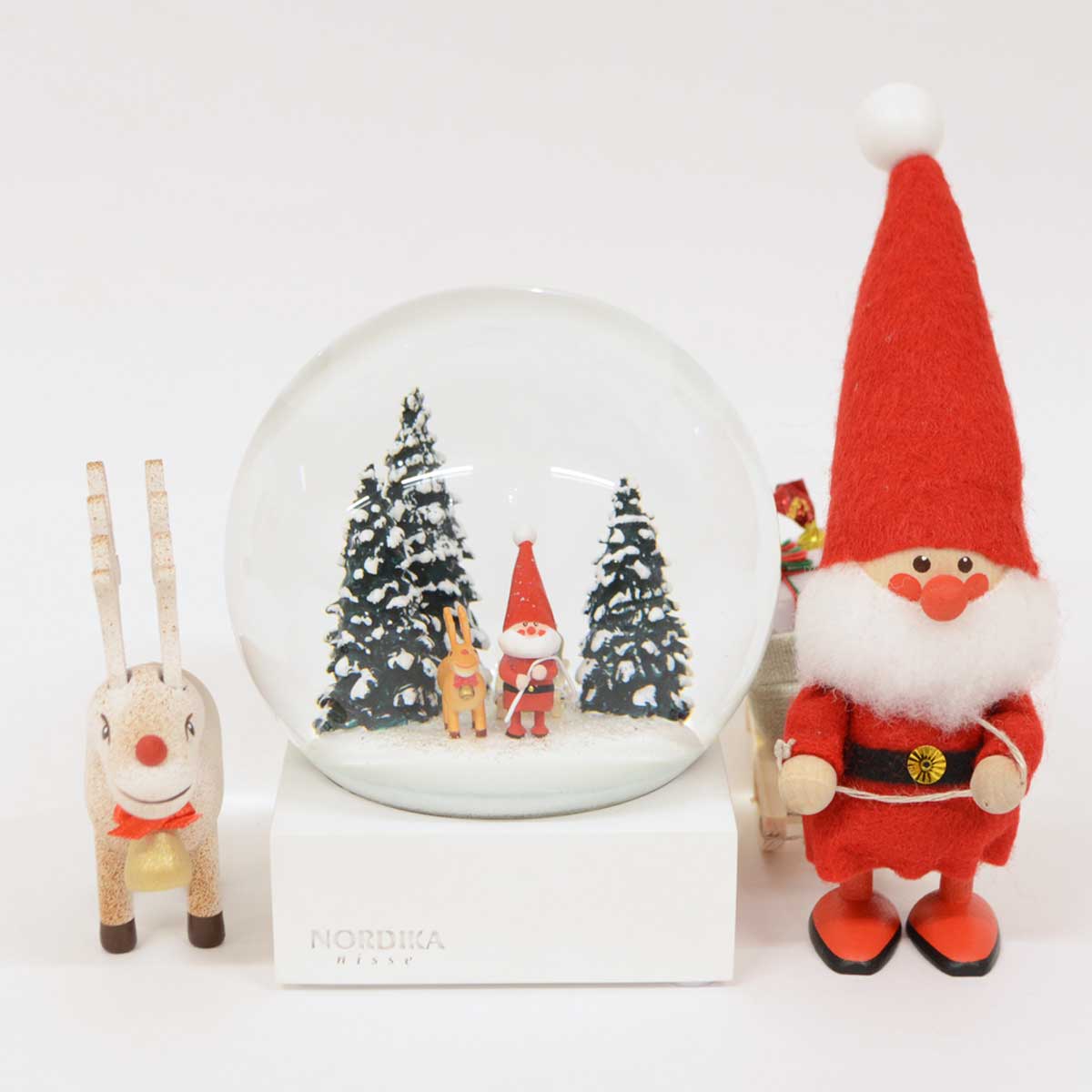 ノルディカ ニッセ サンタ クリスマス スノードーム（ そりをひいた