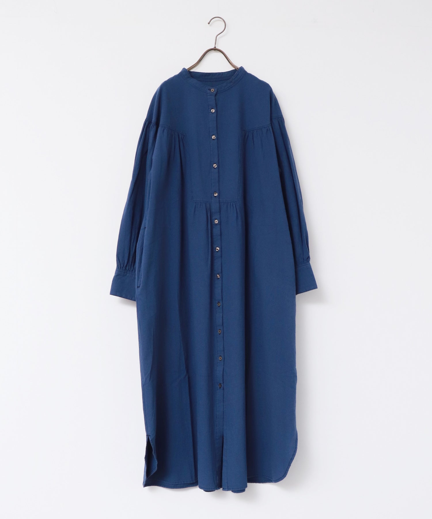 ギャザーワンピース