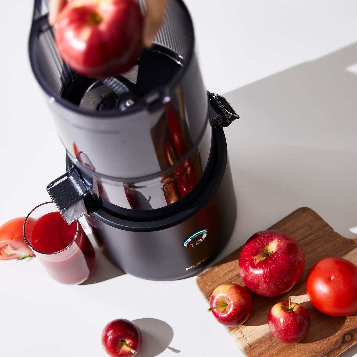 ヒューロム スロージューサー H15-WH12【モノ市場東浦店】41 H15-WH12