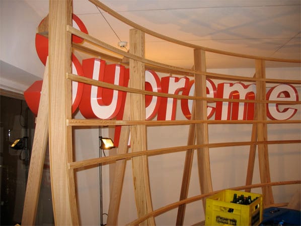 supreme Harajuku open memorial T-shirt M シュプリーム 原宿オープン