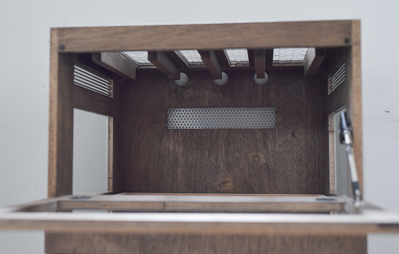 爬虫類用木製ケージ