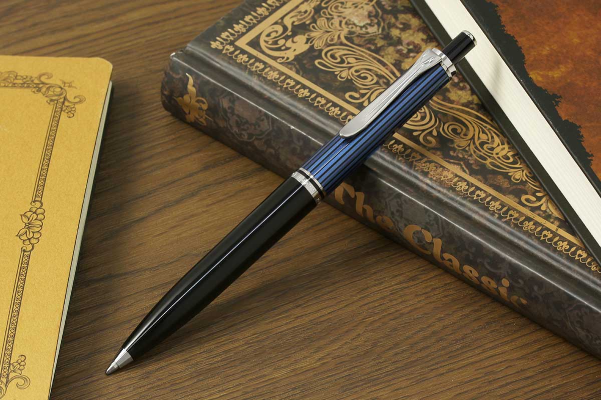 ペリカン（Pelikan） ボールペンスーベレーン K405 ブルー縞 ボールペン