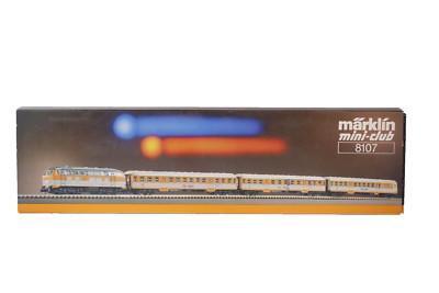 Märklín Mini-Club 8107 DB 218 City Bahn Locomotive & Passenger Car