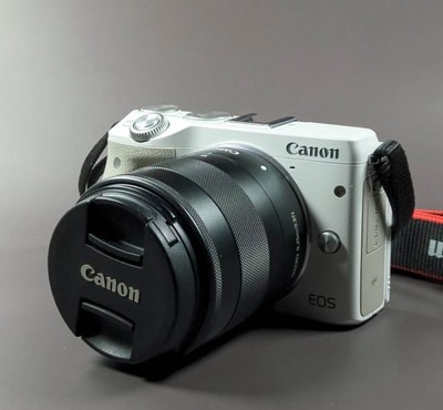 Canon EOS M3 Mirrorless Digital Camera 24.2MP 18-55mm f/3.5-5.6 IS